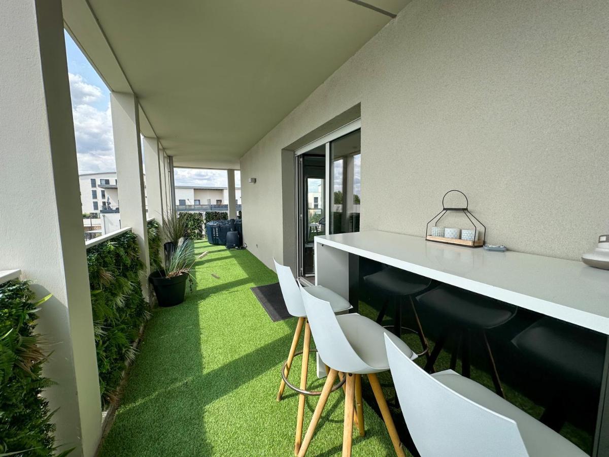 Loggia Dream Jacuzzi Apartamento Montévrain Exterior foto